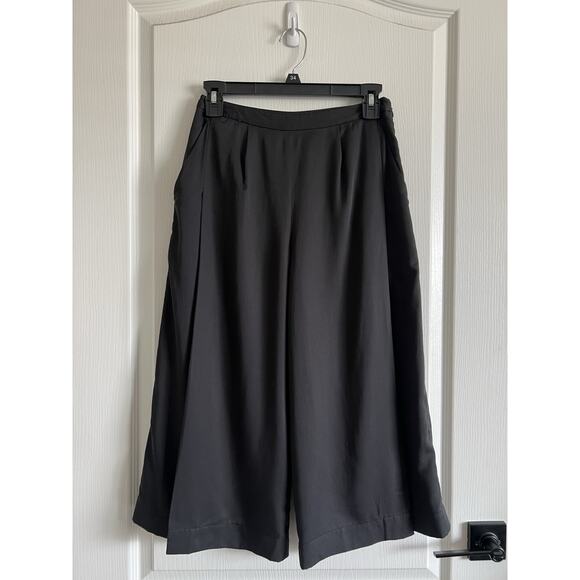 Grana Pants Womens Size XS TENCEL SPLIT FRONT CULOTTE Wide Leg Black Pockets - Picture 2 of 11